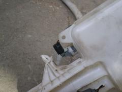 Бачок омывателя 61667238669 на Bmw 3-Series E90-VH16 Фото 7