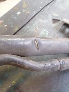 Заливная горловина топливного бака на Nissan Bluebird Sylphy KG11 MR20DE Фото 2