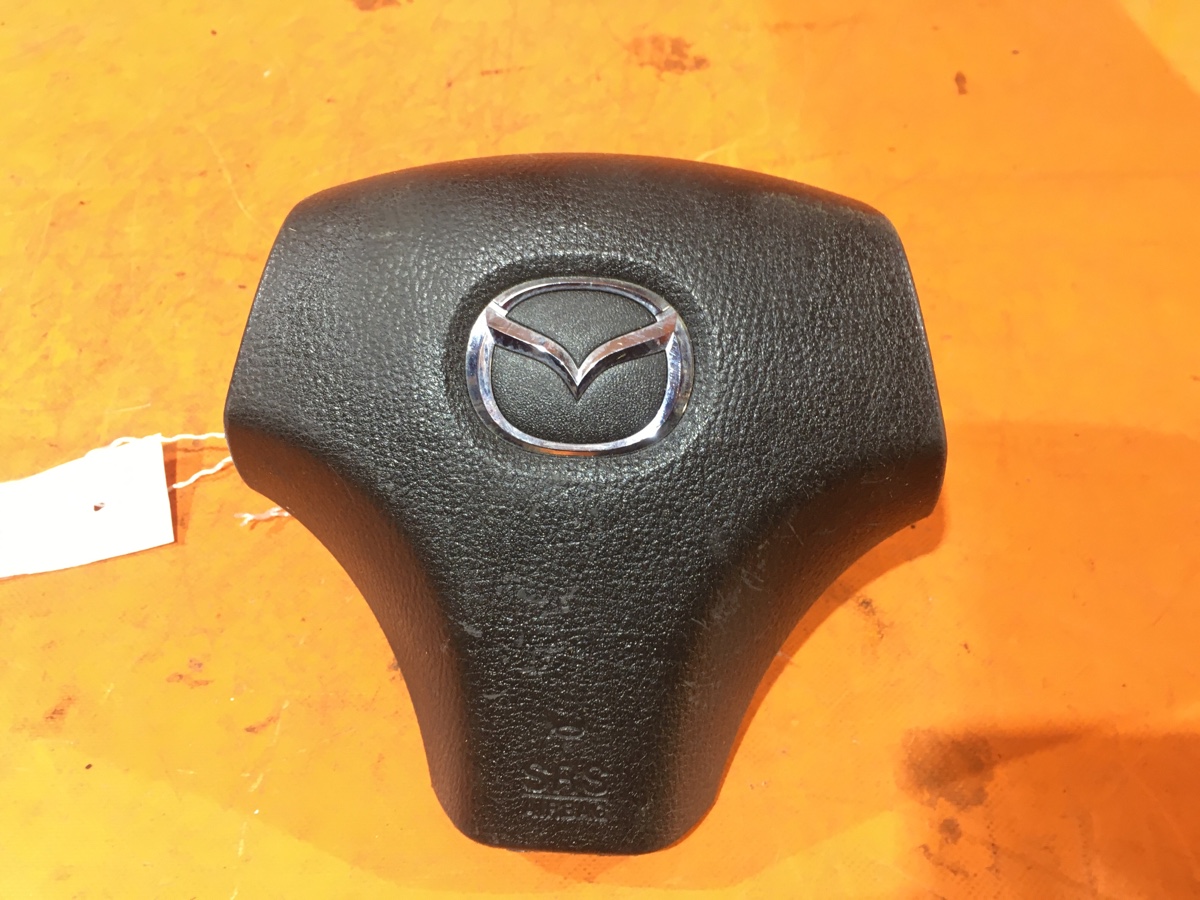 Подушка безопасности мазда 3. Подушка безопасности Mazda MPV. Мазда МПВ руль крепления. От чего подходит кнопка для Мазда МПВ 96 года.