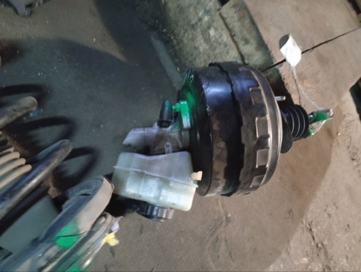 Главный тормозной цилиндр 34336785665 на Bmw 3-Series E90-VH36 N52B25A Фото 6