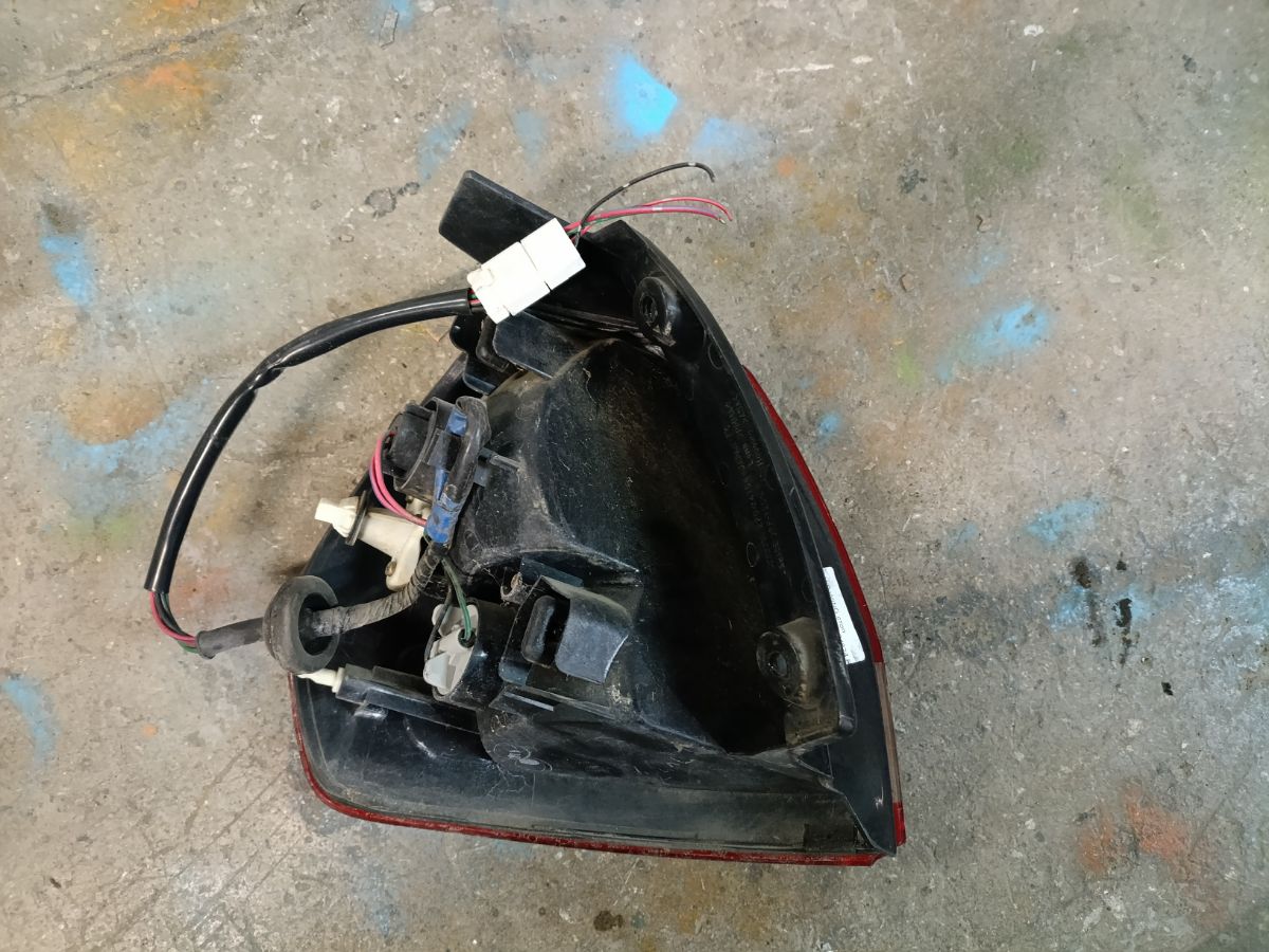 Стоп 220-24824 220-24824 на Nissan Wingroad WFY11 Фото 5