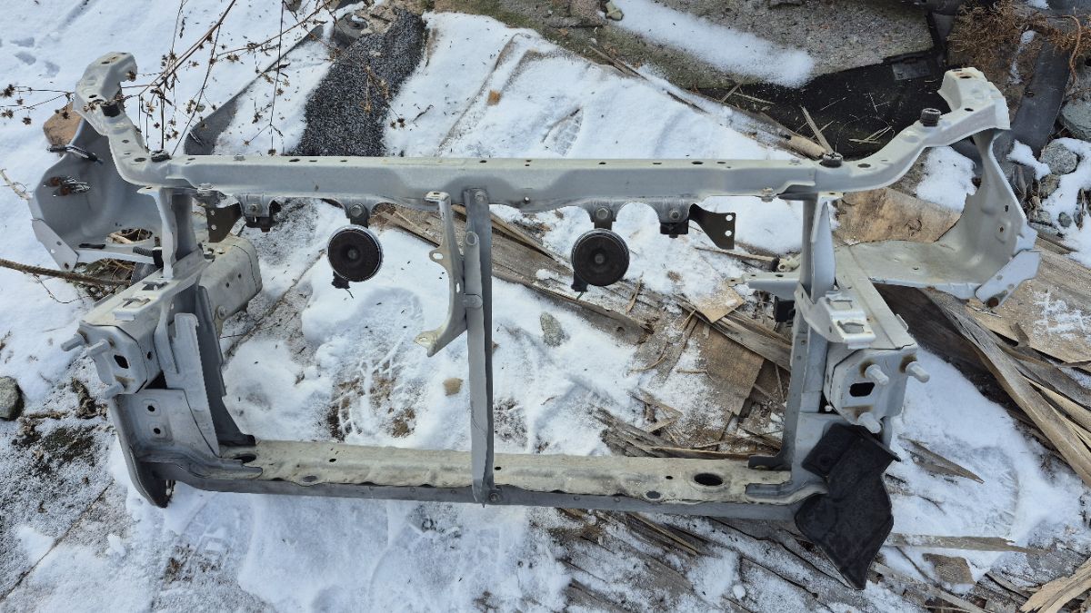 Телевизор на Toyota Caldina AZT241W 1AZ-FSE Фото 2