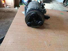 Компрессор кондиционера на Volvo V50 MW B5244S Фото 8