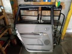 Дверь боковая на Mitsubishi Grandis NA4W Фото 5