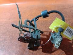 Клапан-вакуумник на Suzuki Jimny JB23W K6A-T Фото 2