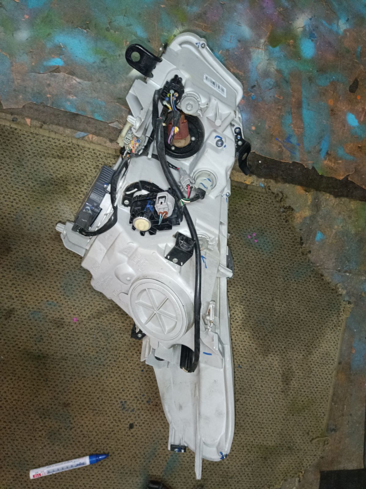 Фара 100-63864 100-63864 на Nissan Skyline V36 Фото 7