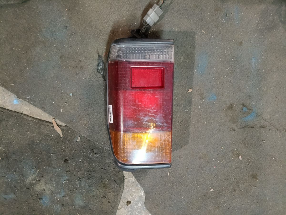 Стоп 220-61419 220-61419 на Mazda Bongo SSF8W Фото 3