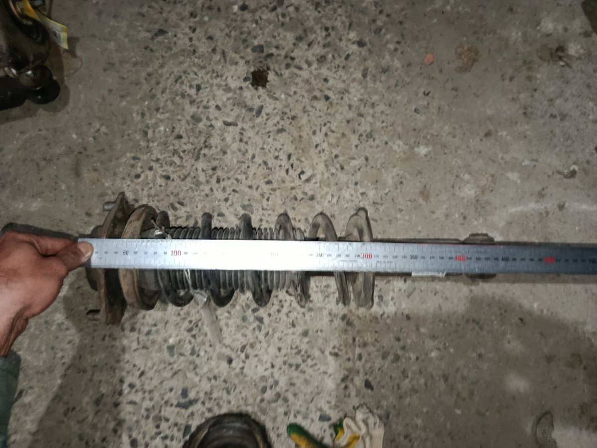 Стойка амортизатора на Subaru Impreza Wagon GH7 EJ203 Фото 3