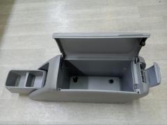 Бардачок на Toyota Opa ZCT10 Фото 7