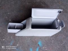 Бардачок на Toyota Opa ZCT10 Фото 8