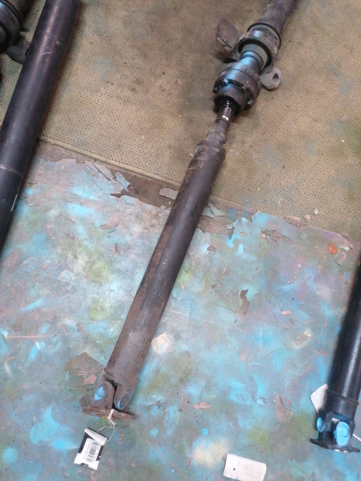 Кардан 37100-21110 на Toyota Avensis AZT255 1AZ-FSE Фото 5