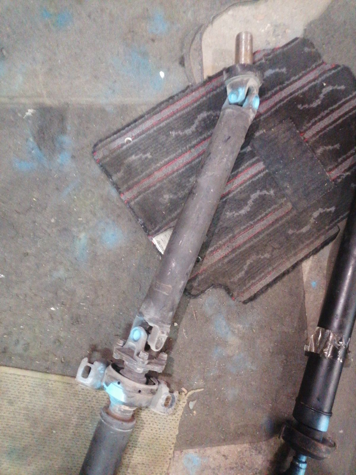 Кардан 37100-21110 на Toyota Avensis AZT255 1AZ-FSE Фото 6