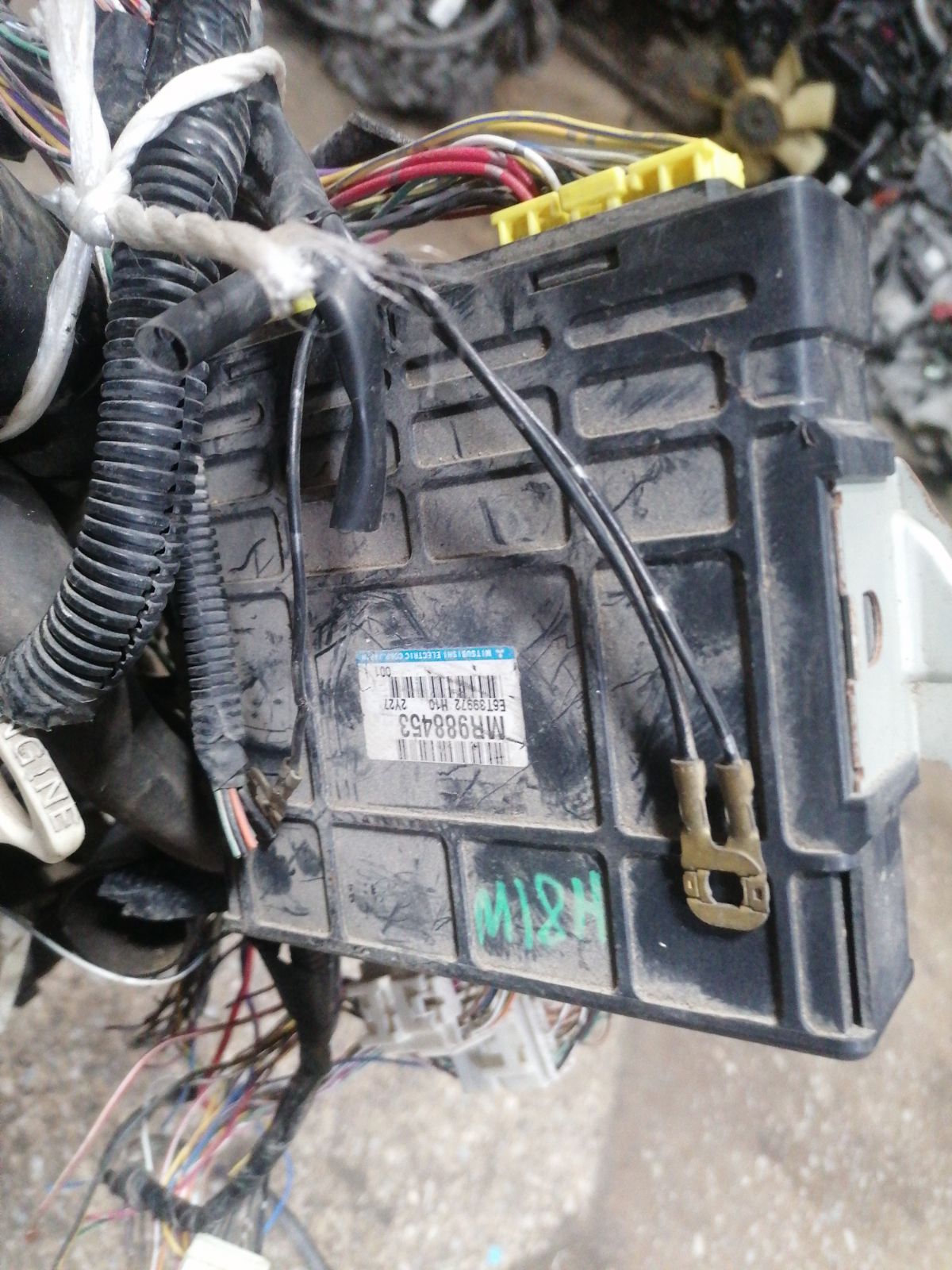 Двигатель на Mitsubishi Ek Sport H81W 3G83 Фото 17