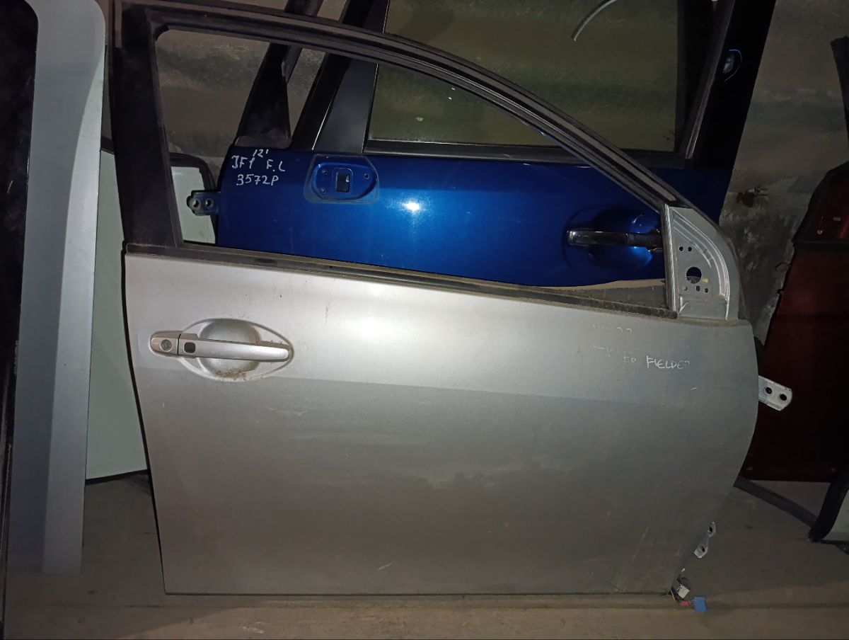 Дверь боковая на Toyota Corolla Fielder NZE144G Фото 4