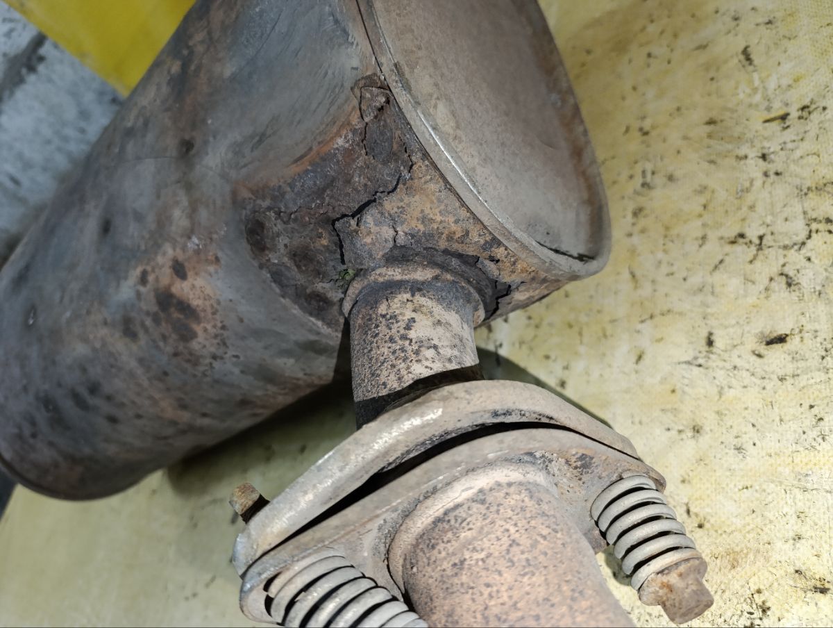 Глушитель на Mitsubishi Outlander CW5W 4B12 Фото 26