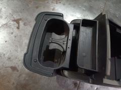 Бардачок на Mitsubishi Airtrek CU2W Фото 3