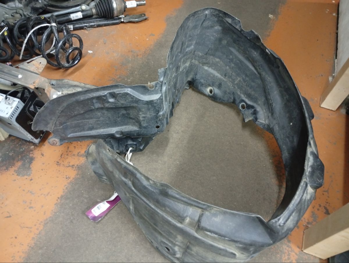 Подкрылок на Toyota Corona Premio AT210 4A-FE Фото 7