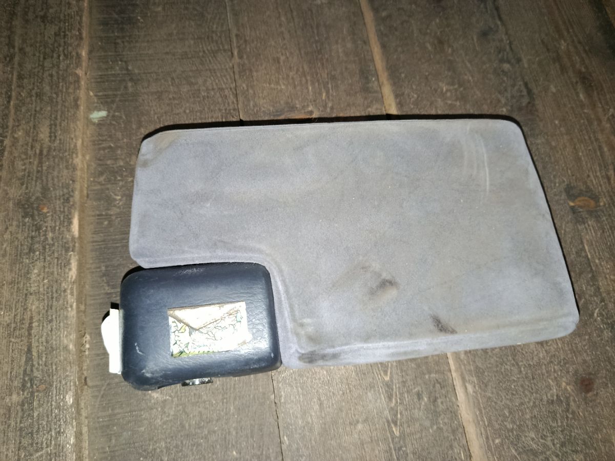 Подлокотник на Honda Civic EU1 Фото 5