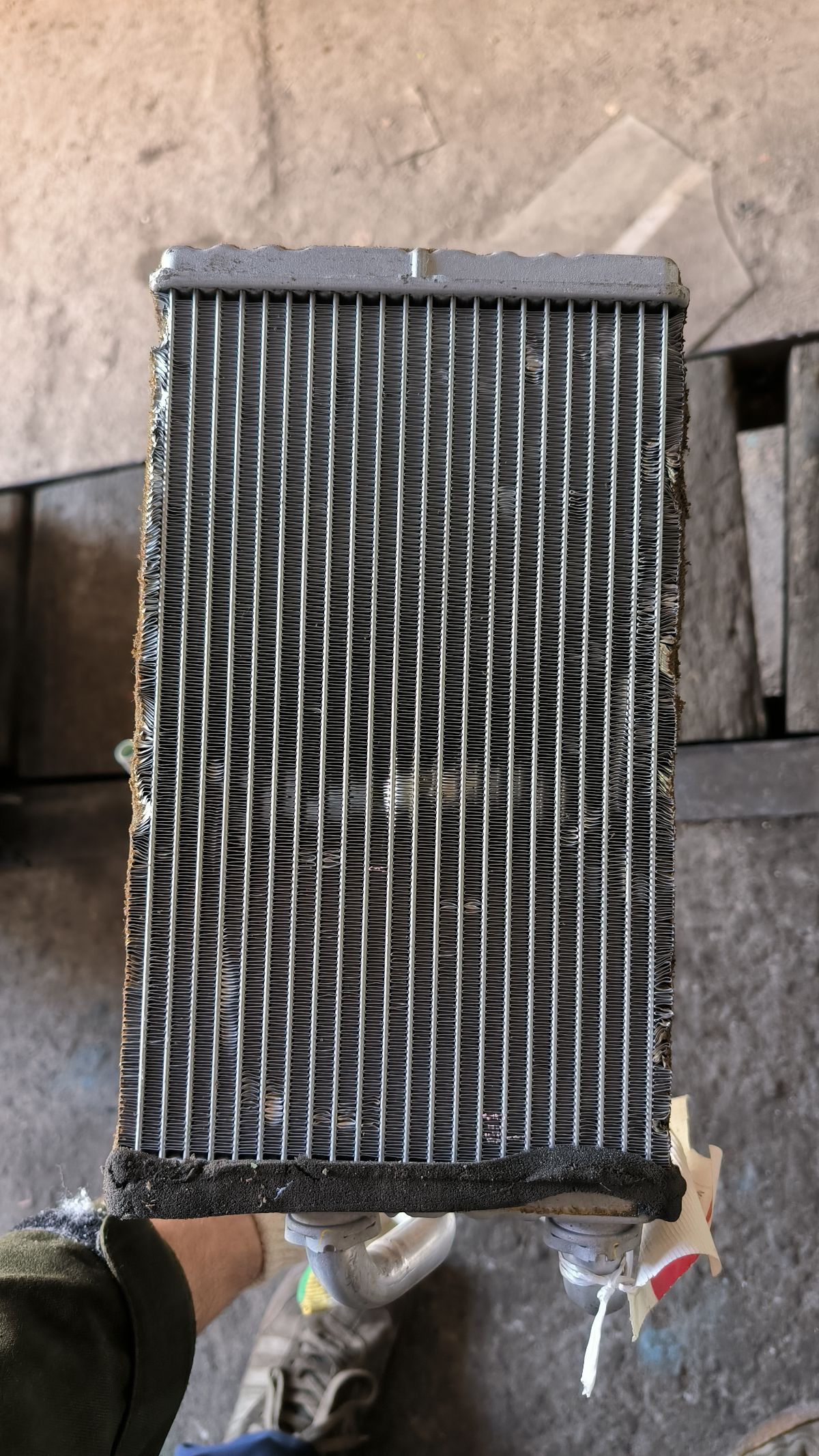 Радиатор печки на Mitsubishi Outlander CW5W 4B12 Фото 4