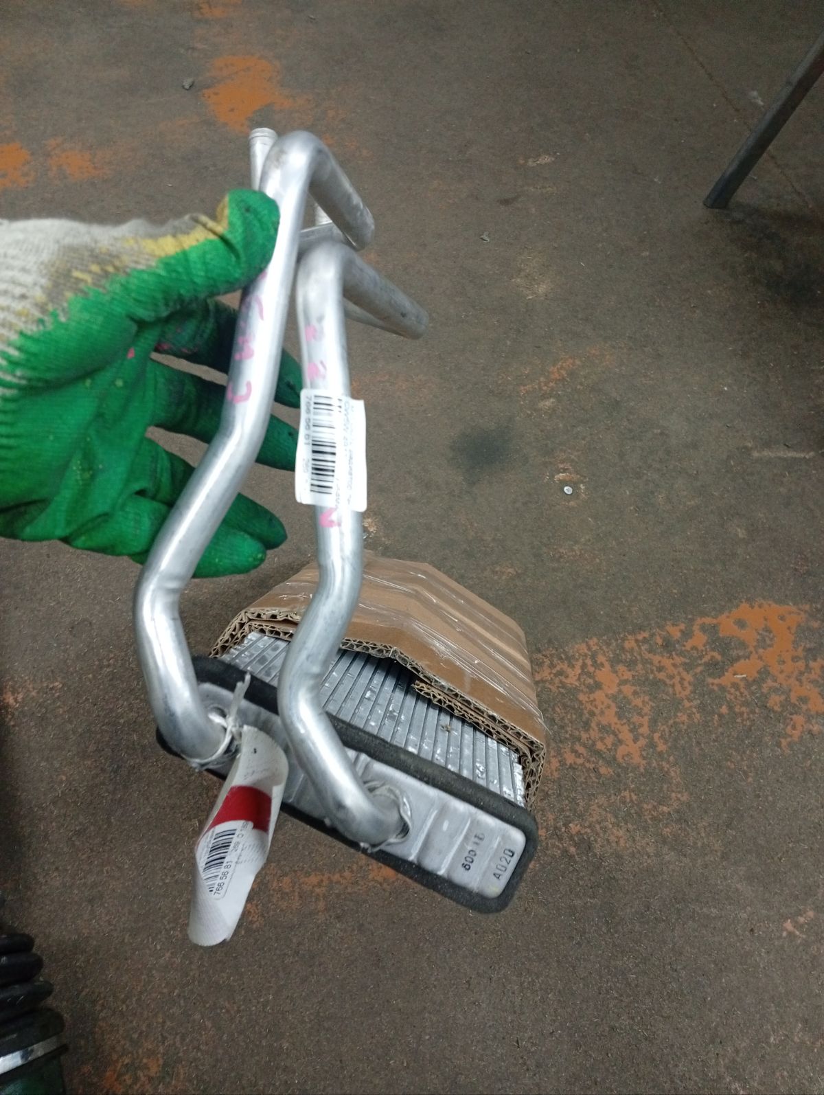 Радиатор печки на Mitsubishi Outlander CW5W 4B12 Фото 5