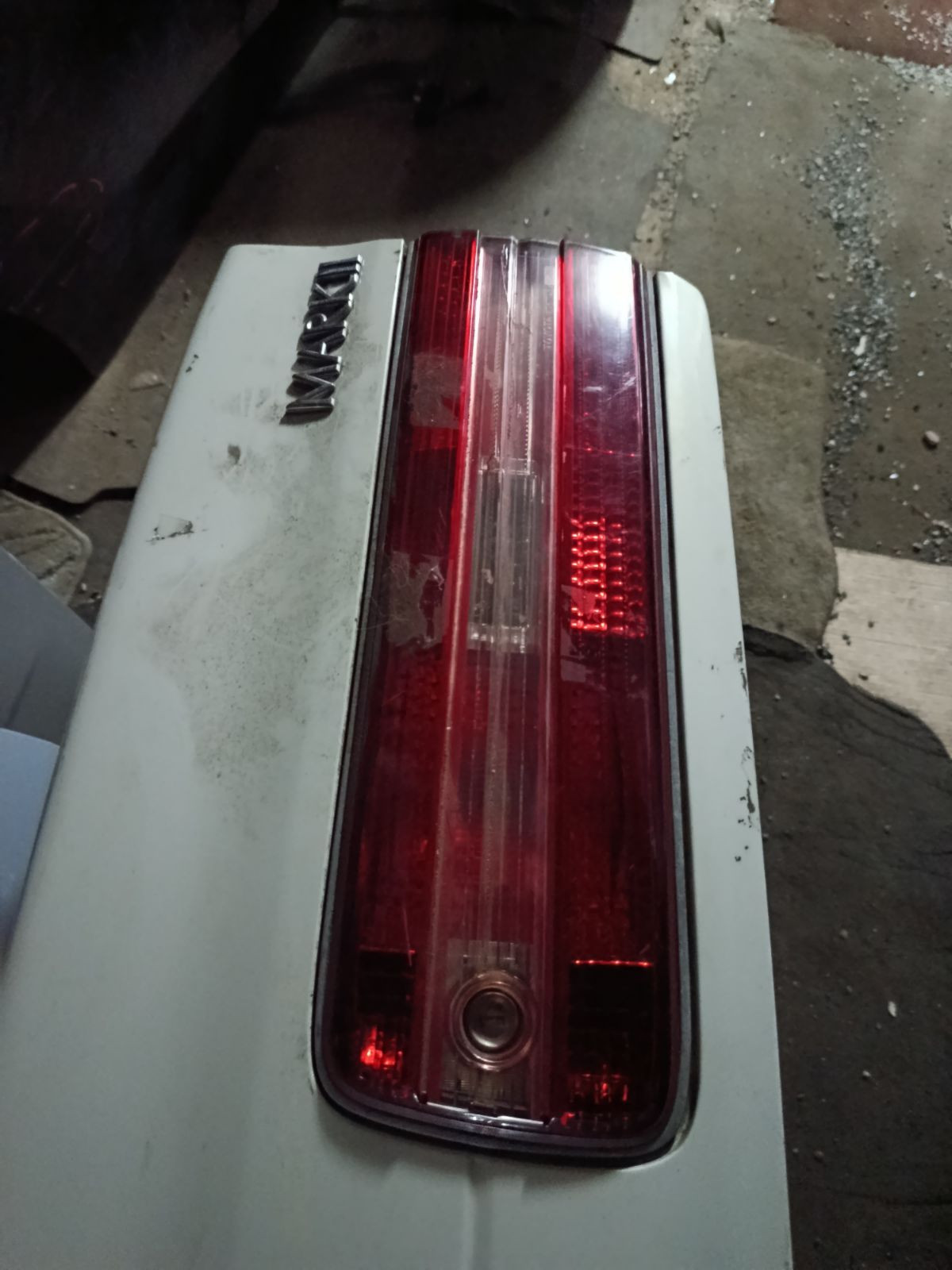 Крышка багажника 22-250 22-250 на Toyota Mark Ii GX100 Фото 17
