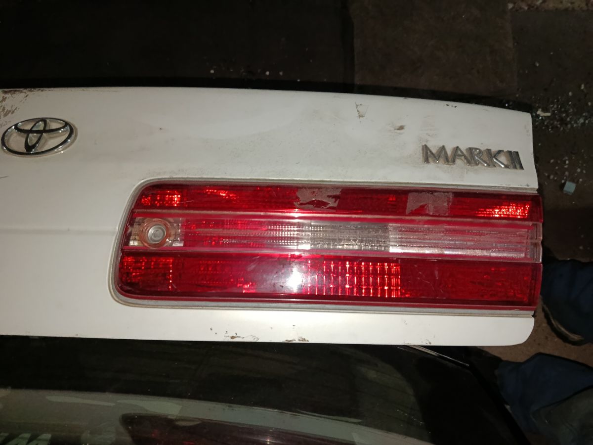 Крышка багажника 22-250 22-250 на Toyota Mark Ii GX100 Фото 7