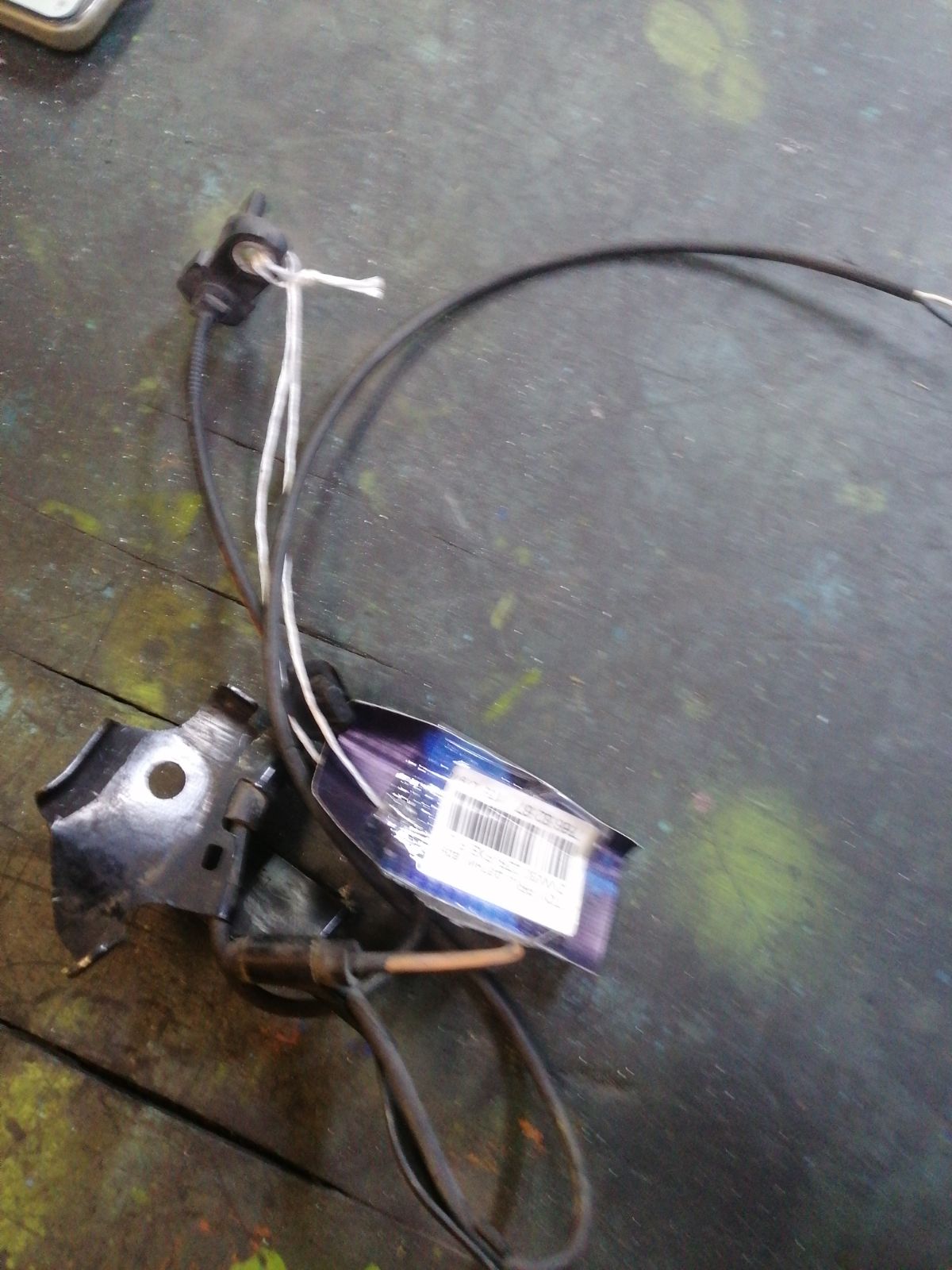 Датчик ABS 89543-47030 на Toyota Prius ZVW30 2ZR-FXE Фото 3