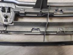 Решетка радиатора на Toyota Isis ZGM11G Фото 14