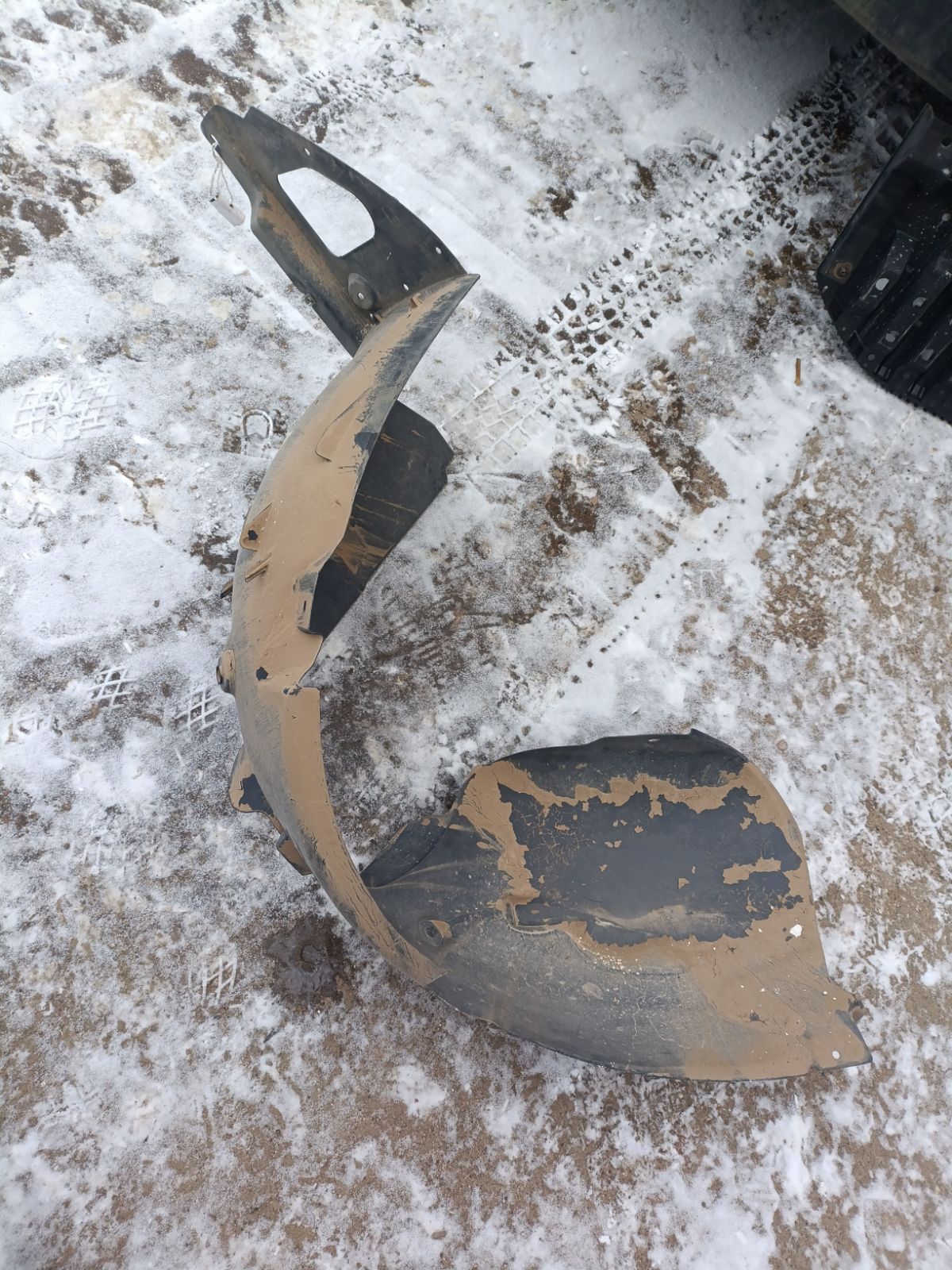 Подкрылок 9673797180 на Peugeot 208 Фото 6