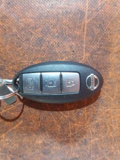 Ключ двери на Nissan Leaf AZE0 EM57
