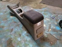 Подлокотник на Toyota Caldina ST210G Фото 7