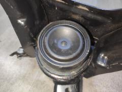 Подушка двигателя на Toyota Corolla ZRE212 2ZR-FAE Фото 7