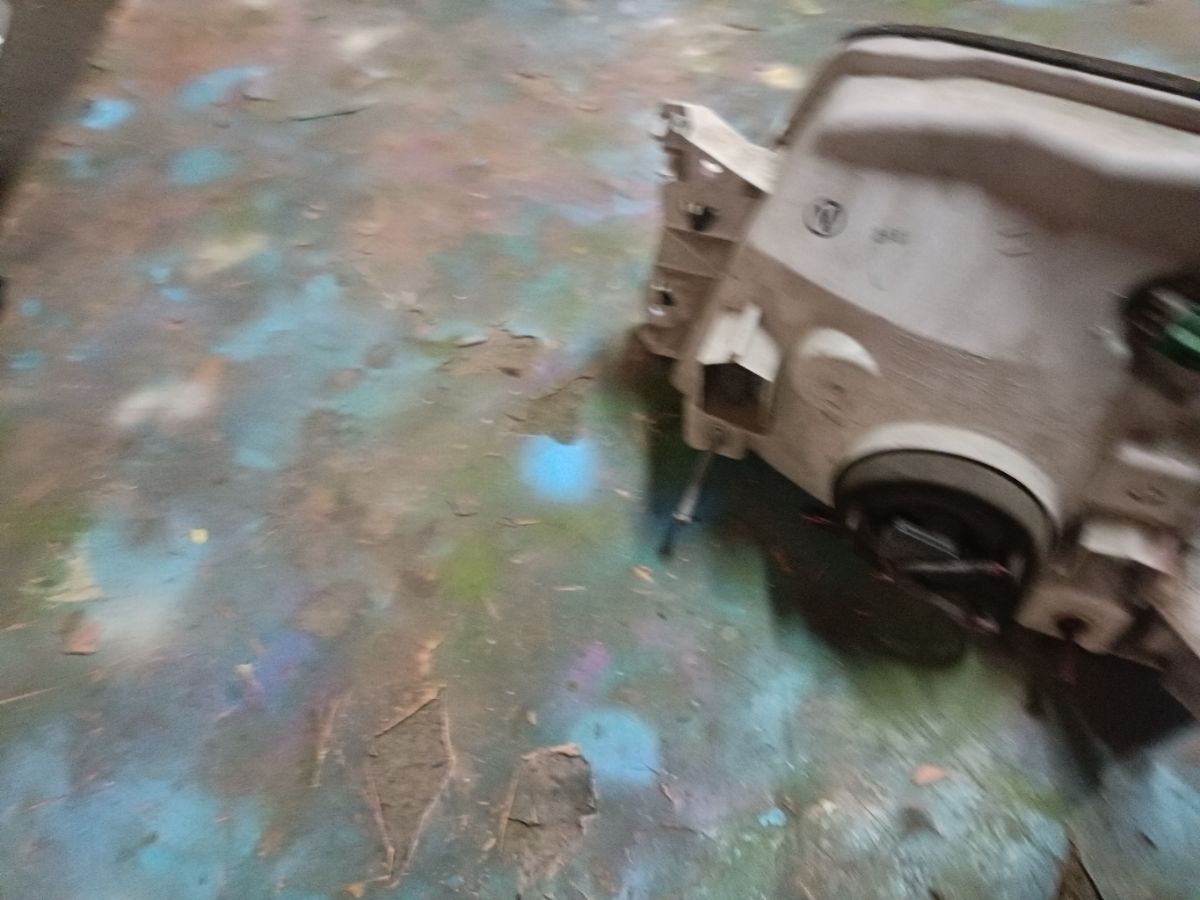 Фара 100-24774 100-24774 на Nissan Caravan VPE25 Фото 5