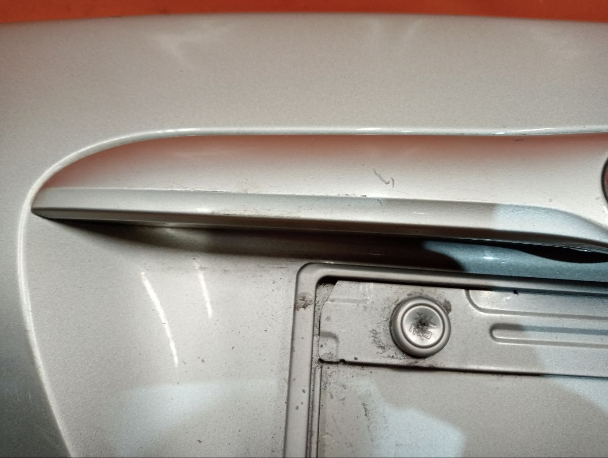 Крышка багажника на Toyota Verossa JZX110 Фото 5