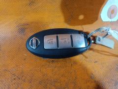 Ключ двери на Nissan Leaf ZE0 Фото 1