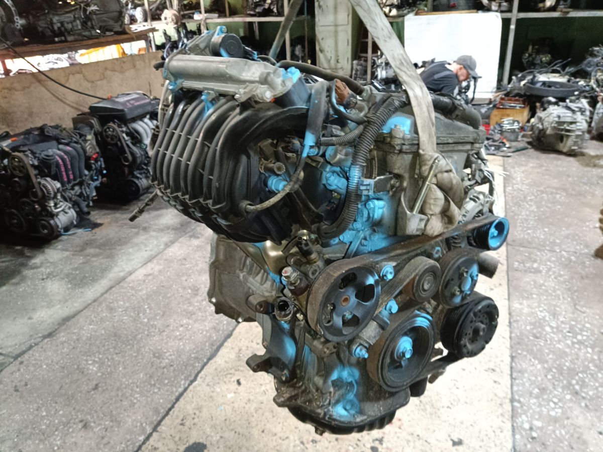 Двигатель 19000-28330 на Toyota Isis ANM15W 1AZ-FSE Фото 11 Двигатель 19000-28330 на Toyota Isis ANM15W 1AZ-FSE Фото 11