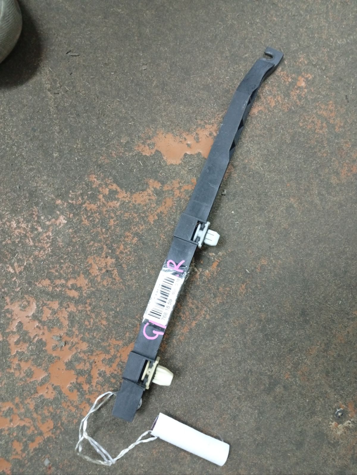 Крепление бампера 71593-SAA-003, 71593-SAA-013 на Honda Fit GD1 Фото 4