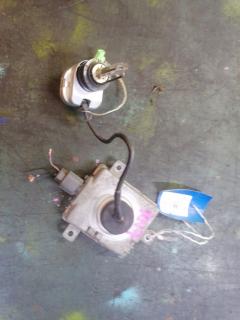 Блок розжига ксенона на Honda Stream RN7 Фото 4