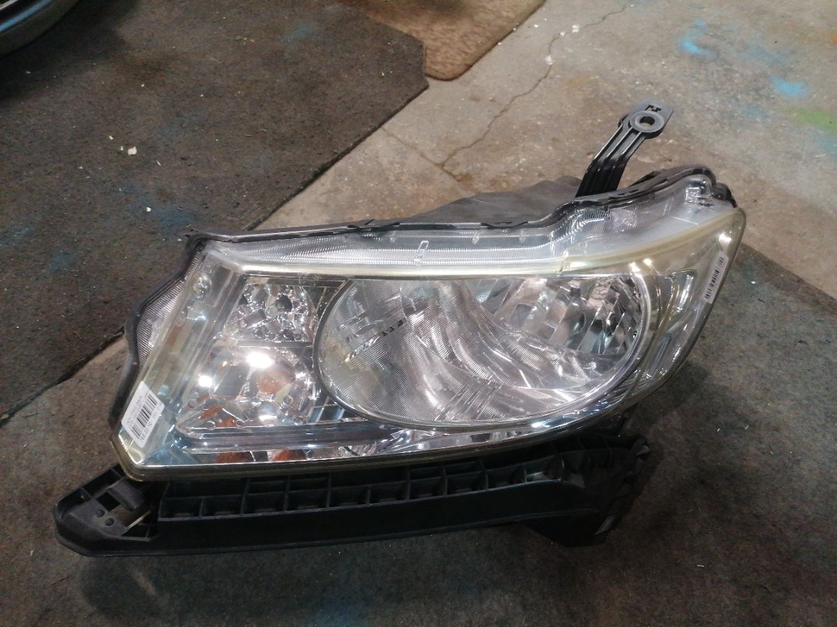 Фара 100-22067 100-22067 на Honda Freed Spike GP3 Фото 5