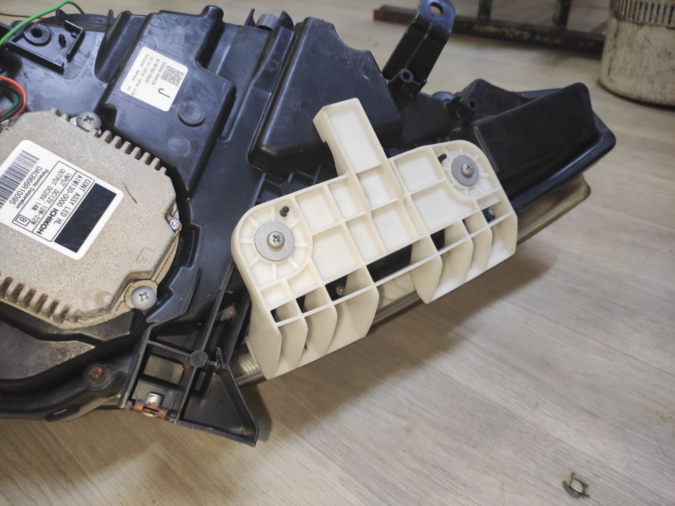 Фара 1862 1862,26060-3NK5A на Nissan Leaf AZE0 Фото 15