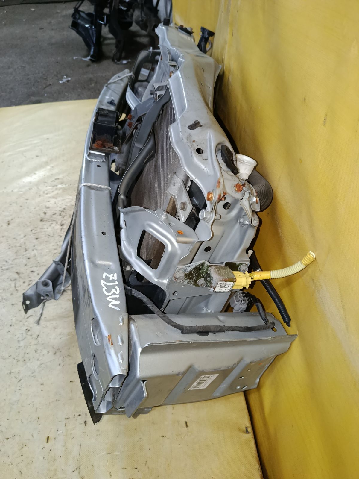 Телевизор на Mitsubishi Colt Plus Z23W 4A91 Фото 4