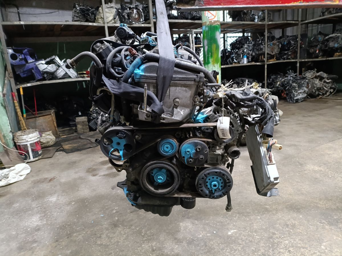 Двигатель 19000-28330 на Toyota Isis ANM10W 1AZ-FSE Фото 10