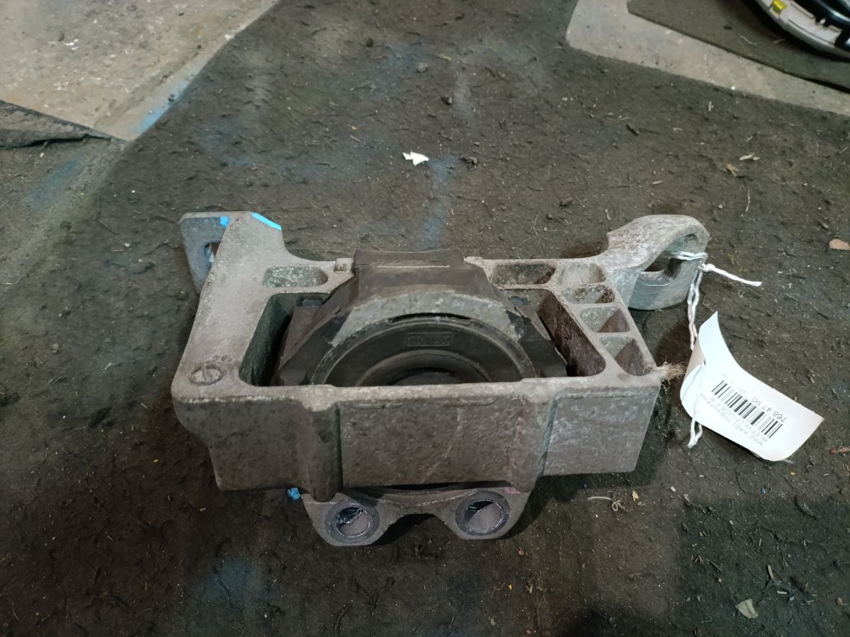 Подушка двигателя на Mazda Axela BLEFW LF-VDS Фото 5