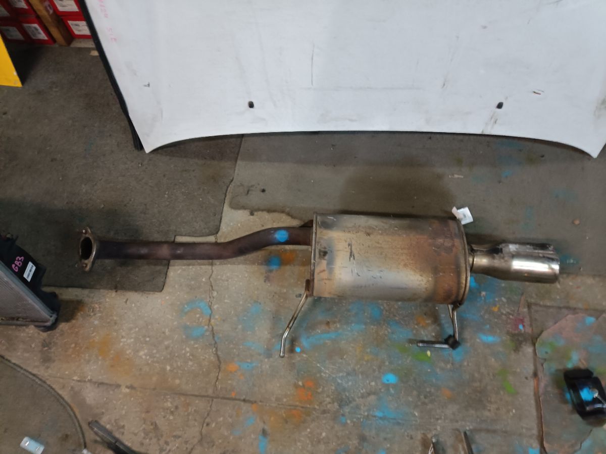 Глушитель на Nissan Bassara JU30 KA24DE Фото 5