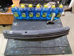 Решетка под лобовое стекло MR598493 на Mitsubishi Colt Plus Z23W Фото 10