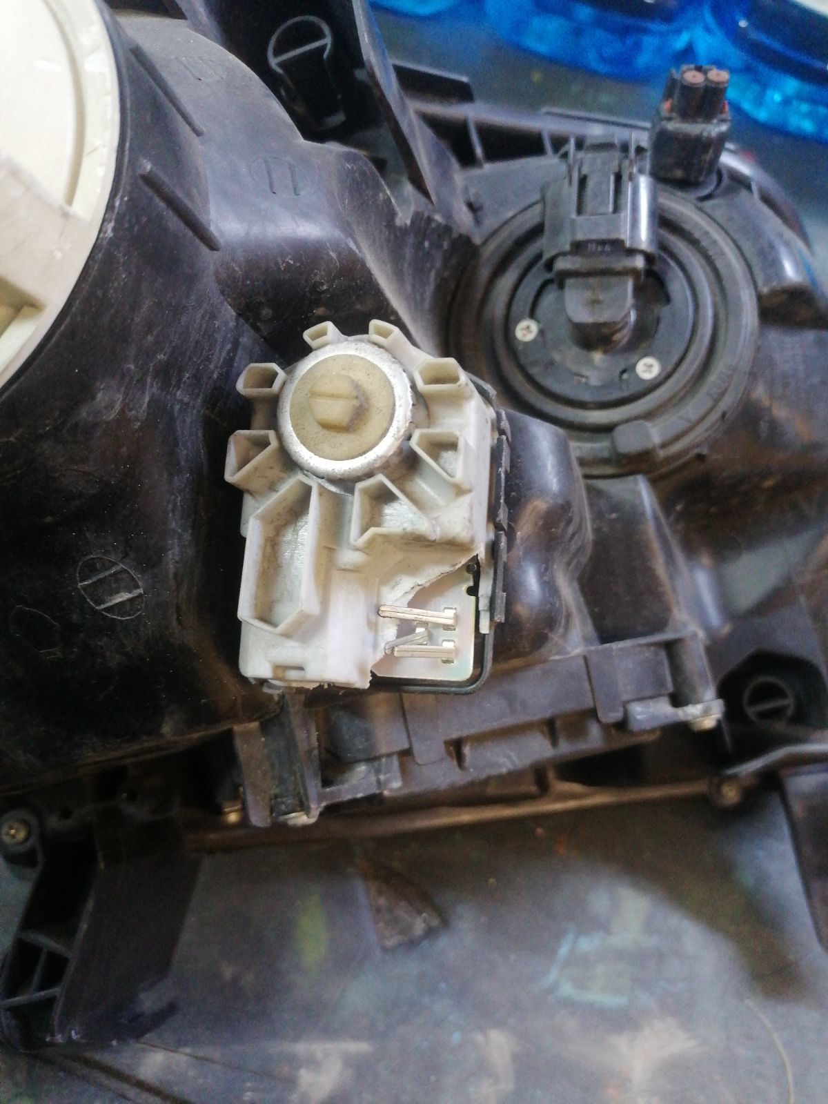 Фара 100-51867 100-51867 на Daihatsu Move L175S Фото 3