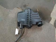 Корпус воздушного фильтра 17700-21050 на Toyota Porte NNP15 1NZ-FE Фото 4