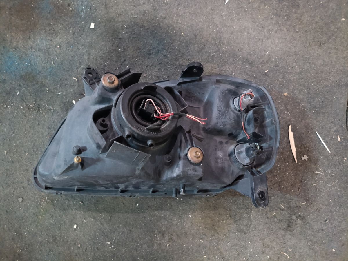 Фара P0361 P0361 на Suzuki Swift HT51S Фото 7