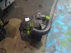Корпус воздушного фильтра 17700-21120 на Toyota Spade NCP141 1NZ-FE Фото 6