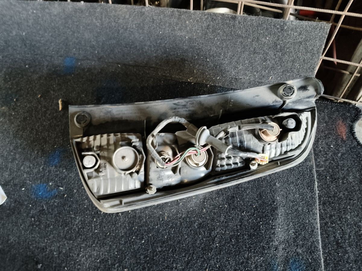 Стоп 220-51762 220-51762 на Toyota Passo KGC10 Фото 5